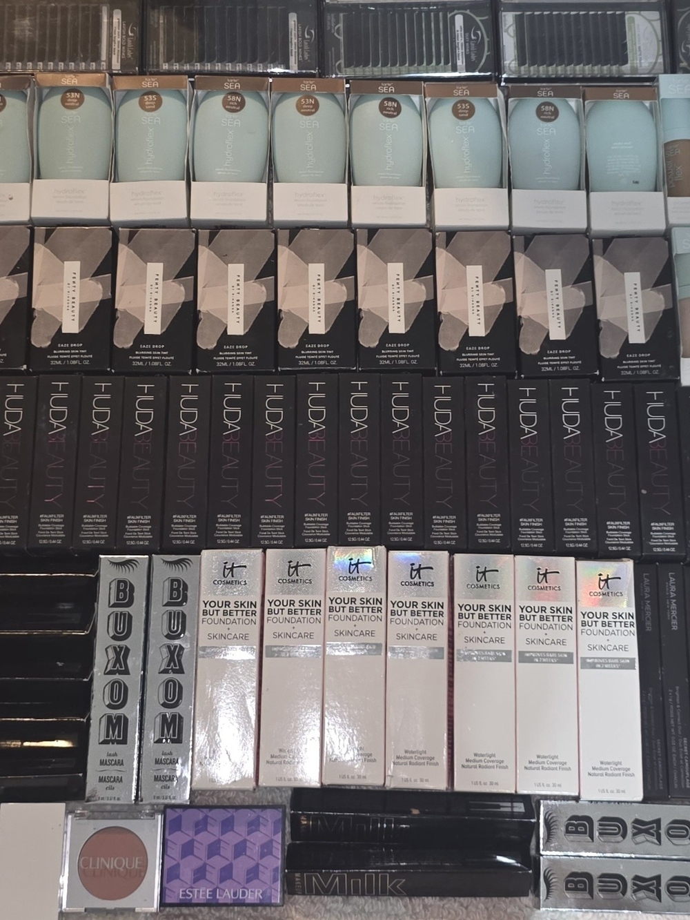 IT Cosmetics Your Skin But Better Foundation - White & Black Packaging